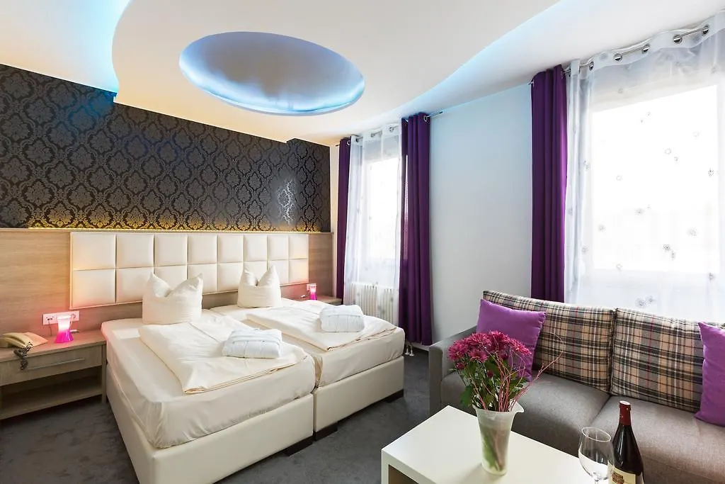 ***  Bavaria Hotel Muenchner Hof Superior Stuttgart Germany