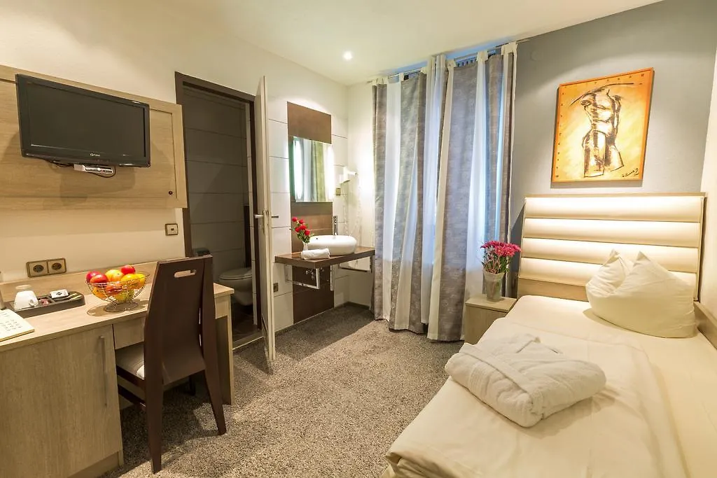 Bavaria Hotel Muenchner Hof Superior Stuttgart