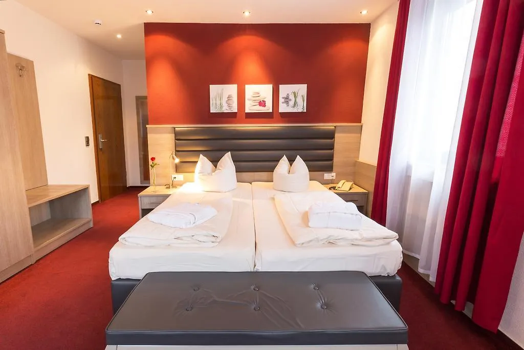 Bavaria Hotel Muenchner Hof Superior Stuttgart 3*,